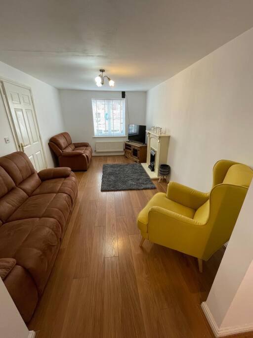 5 Holborn Spacious Home Redhill  Exteriör bild